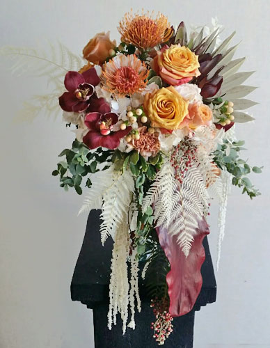 Advanced Wedding Floral Designer